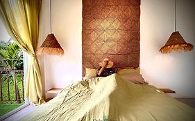Palmcalina - Phuqui Beach House